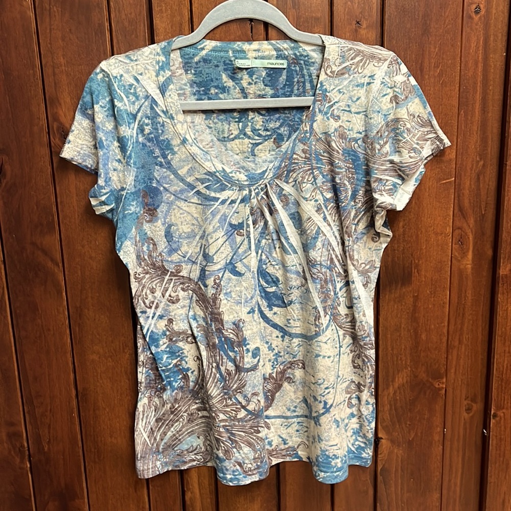 Maurice’s top